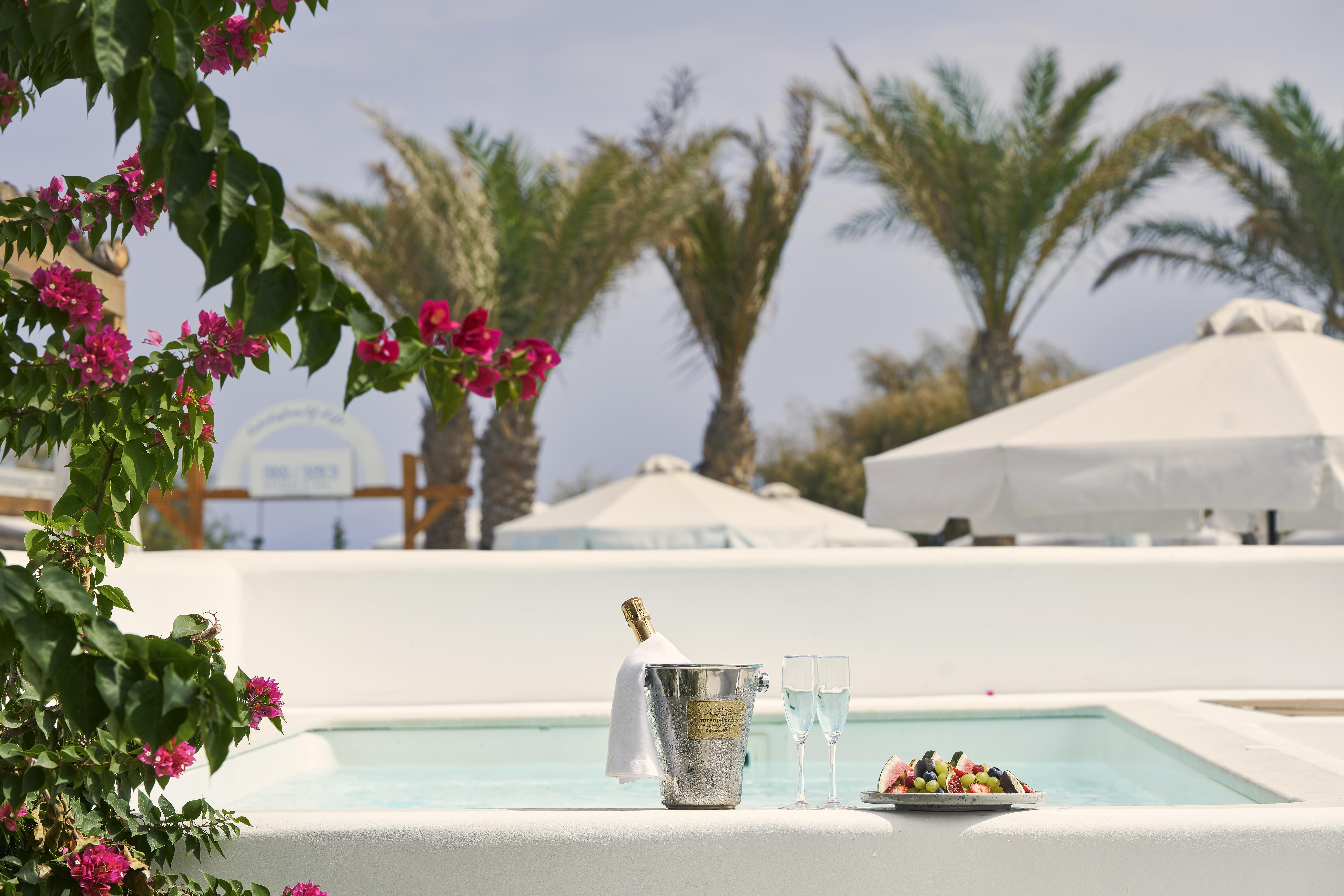 Nikki Beach Resort & Spa Santorini Kamari  Exterior photo